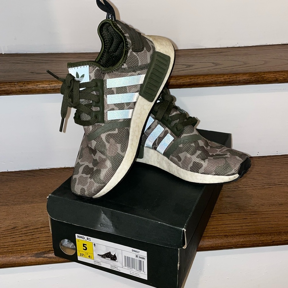 NMD R1 Duck Camo Sesame